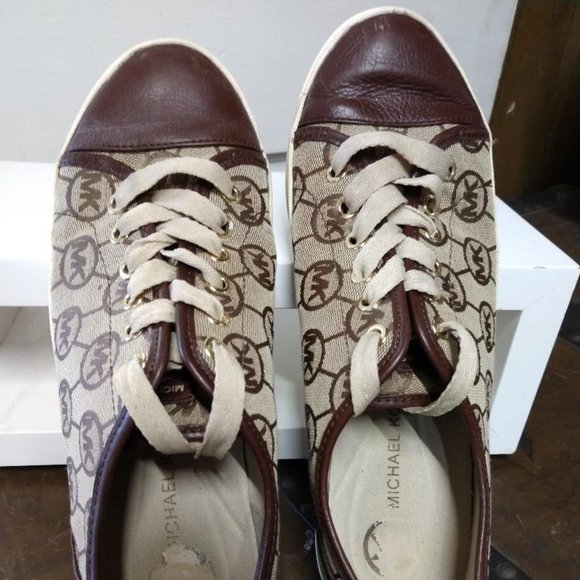 Michael Kors - Picture 9 of 10